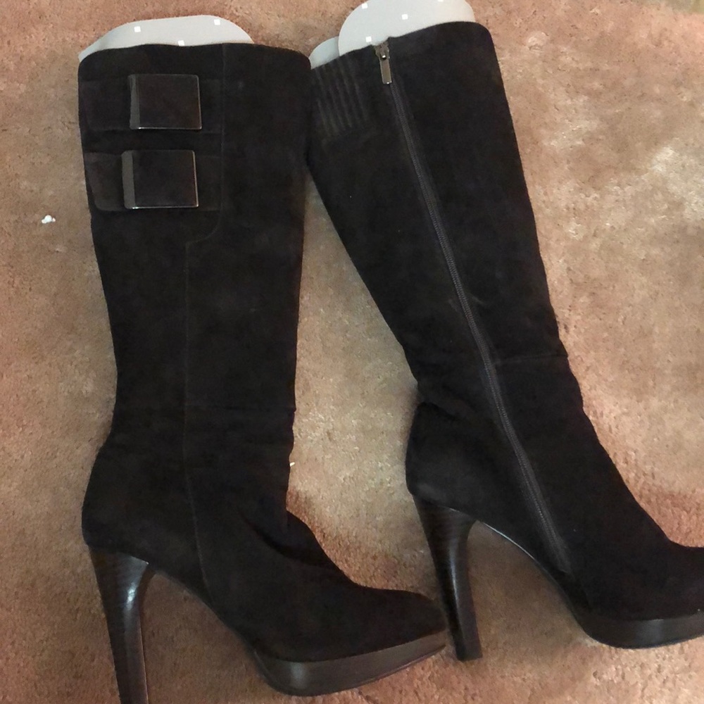 sued brown boots